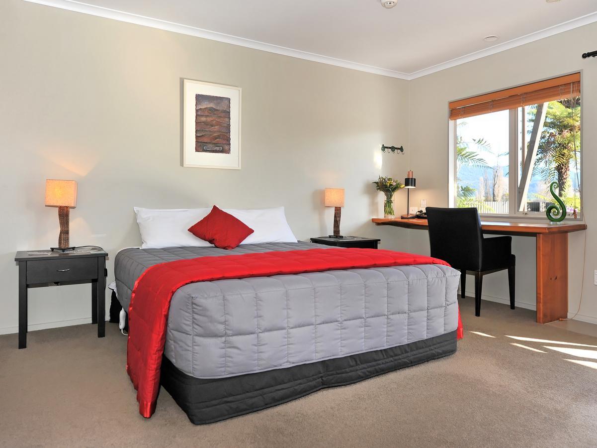 Mohua Motels Takaka Exterior photo